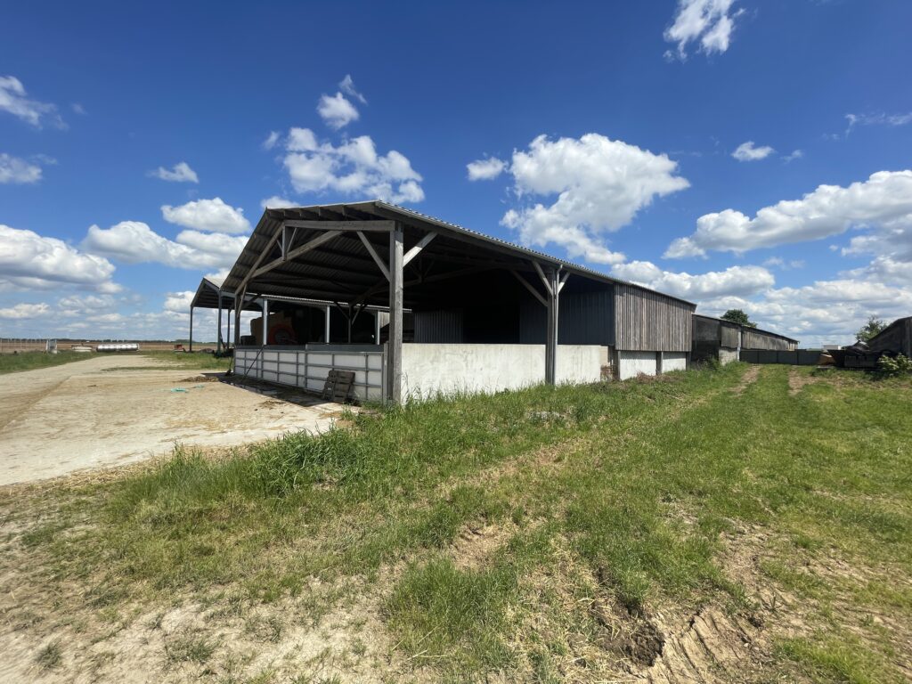 clou architecture le pontreau extension agricole 4